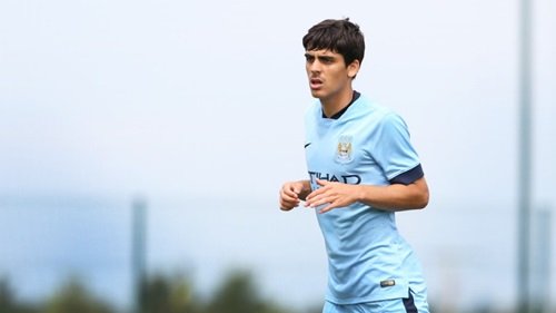 Football Lebanon - لبنانيون يافعون ... محترفون في الظل