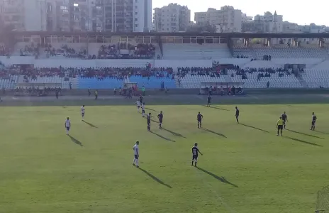 Football Lebanon - النجمة يفوز على طرابلس ويتصدر مؤقتا