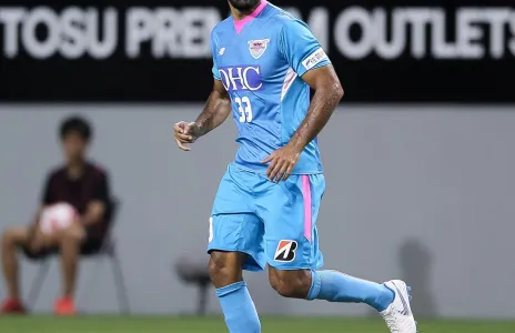 Football Lebanon - اومري يقود فريقه للفوز والخروج من منطقة الهبوط