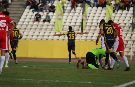 Football Lebanon - العهد يتصدر مؤقتا بفوزه على الغازية