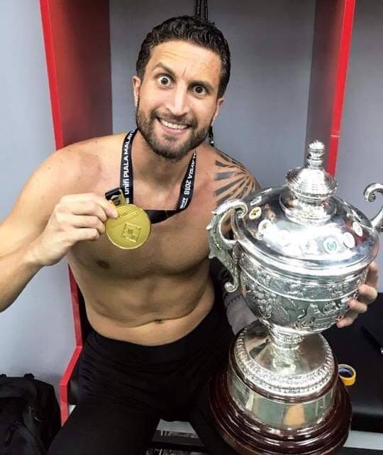 Football Lebanon - نور الدين بطلا لكأس ماليزيا