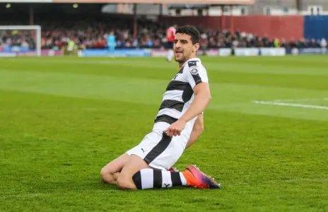 Football Lebanon - بوغيال يسجل ويصنع ويفوز