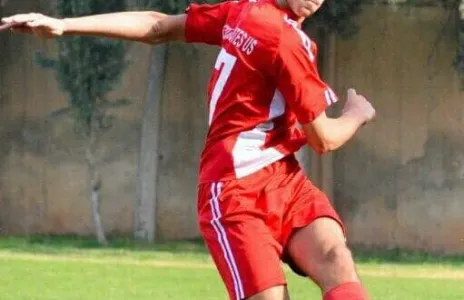 Football Lebanon - وفاة لاعب بصاعقة أثناء التمارين