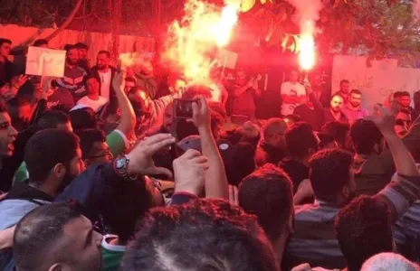 Football Lebanon - الأنصار لا يتبنى الاساءة لرئيس الاتحاد