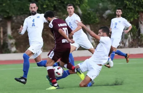 Football Lebanon - النجمة يعزز صدارته بفوزه على الراسينغ