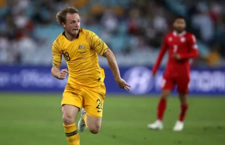 Football Lebanon - أرنولد يعين تشكيلة أستراليا