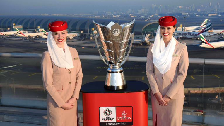 Football Lebanon - الكأس الجديدة المخصصة لبطل آسيا تحط الرحال في الإمارات