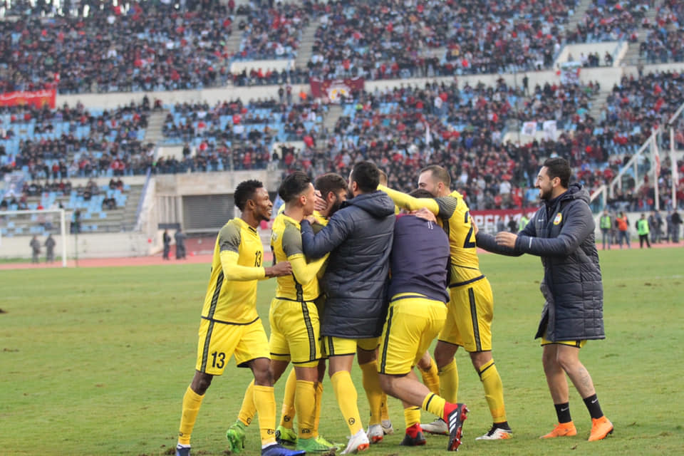 Football Lebanon - تصنيف Football Lebanon | العهد يعزز صدارته وقفزة كبيرة للغازية