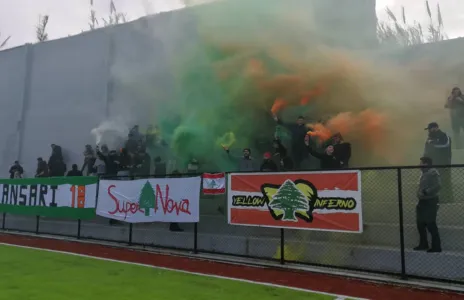 Football Lebanon - منتخب الكرة تمرن أمام مشجعيه ويسافر الليلة إلى الإمارات للمشاركة في كأس آسيا