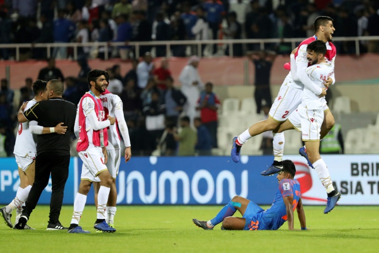 Football Lebanon - كأس آسيا 2019: تايلاند والبحرين إلى دور الـ16