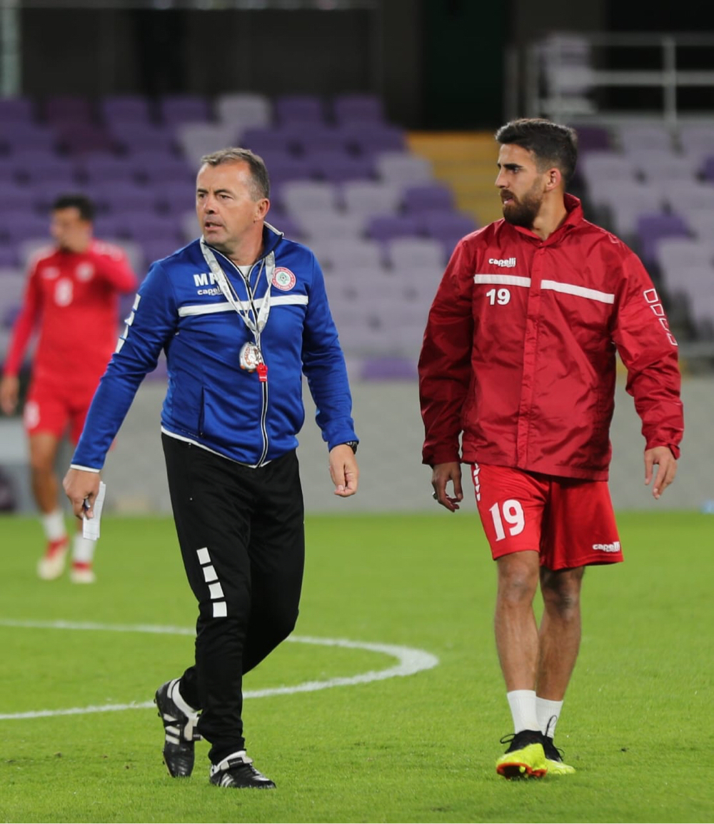 Football Lebanon - رادولوفيتش مستمر حتى نهاية عقده