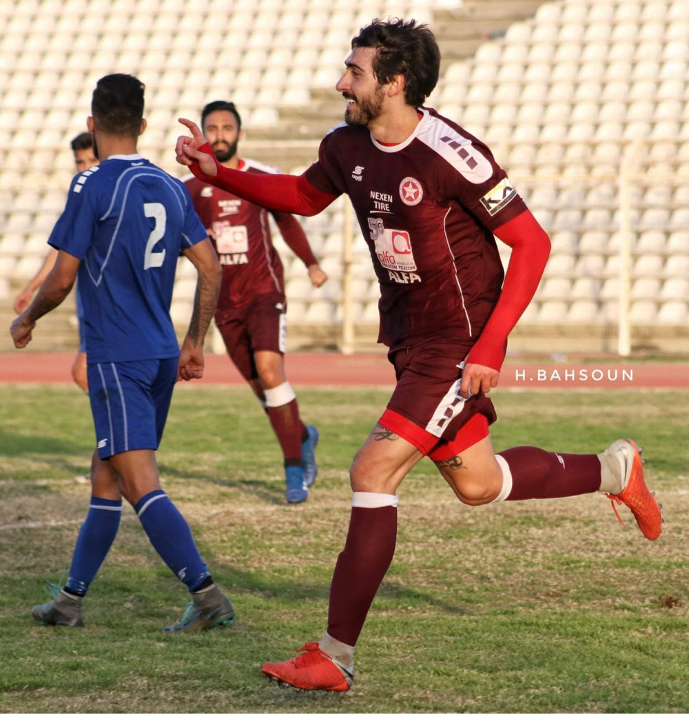 Football Lebanon - النجمة يفوز على الراسينغ ويستمر في مطاردة المتصدر
