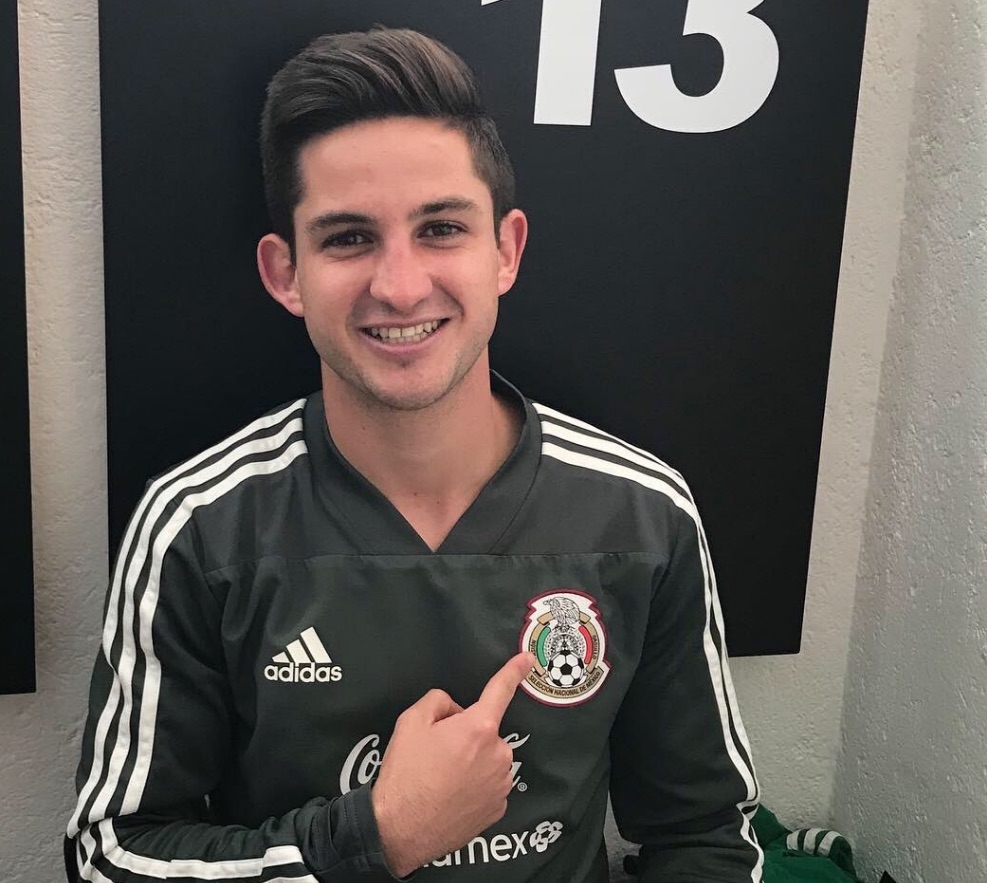 Football Lebanon - لبنان يخسر لاعب ثاني لمصلحة المكسيك وانقطاع الاتصال بمحترفي الأولمبي