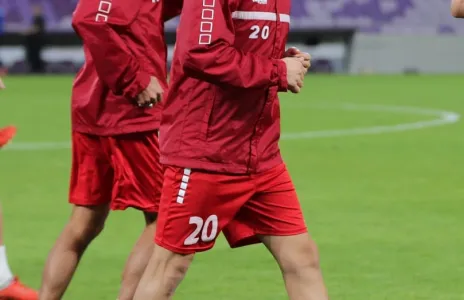 Football Lebanon - ربيع عطايا إلى التمرين المنفرد