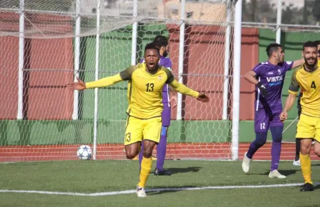 Football Lebanon - العهد يفوز وعلى طرابلس ويحرز فوزه الرابع عشر