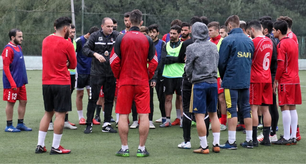 Football Lebanon - قائمة الأولمبي المتأخرة بغياب المحترفين