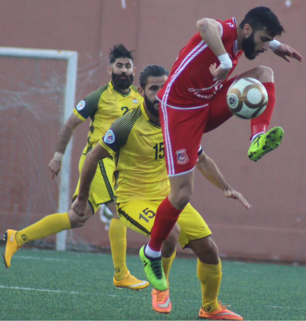 Football Lebanon - التضامن صور يؤجل تتويج العهد باللقب