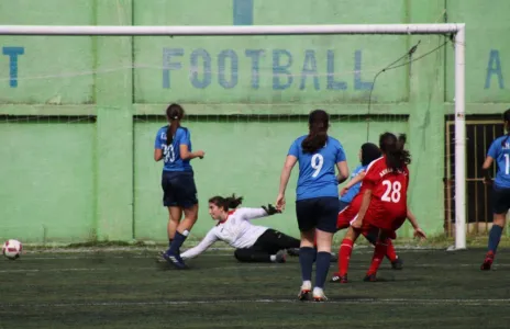 Football Lebanon - إكتمال عقد المربّع الذهبي في دوري الشابات