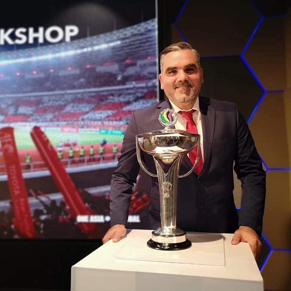 Football Lebanon - إستقالة مدير فريق النجمة