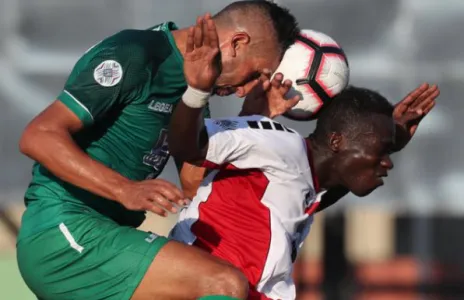 Football Lebanon - امادو وميهايلوفيتش خارج السلام زغرتا