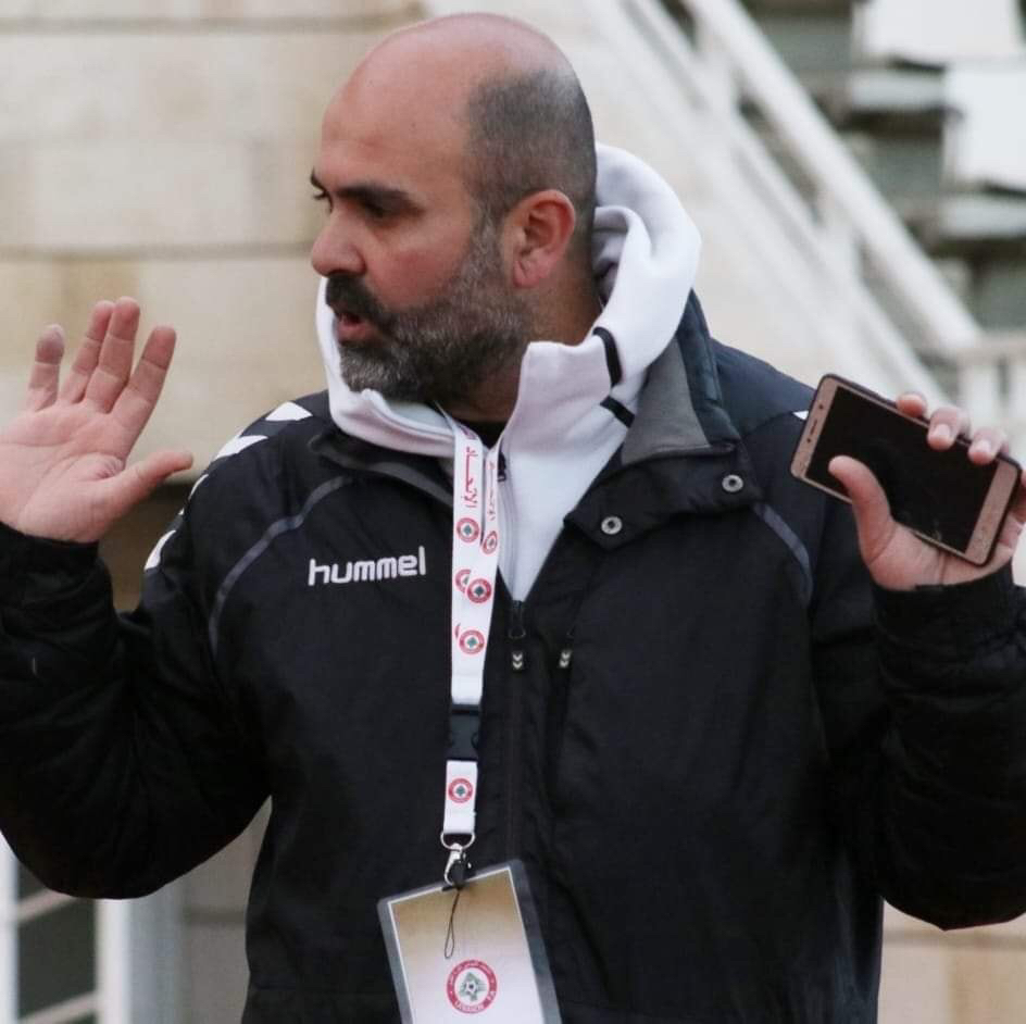 Football Lebanon - الإعتداء على مراسل المنار في مباراة الكأس