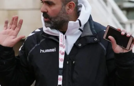 Football Lebanon - الإعتداء على مراسل المنار في مباراة الكأس