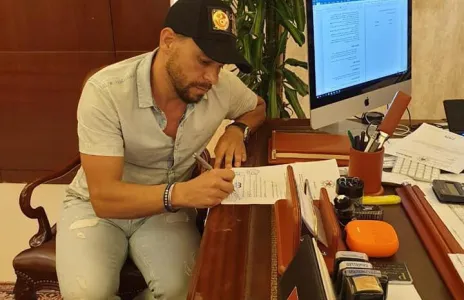 Football Lebanon - جرايا يوقع رسميا عقده مع النجمة