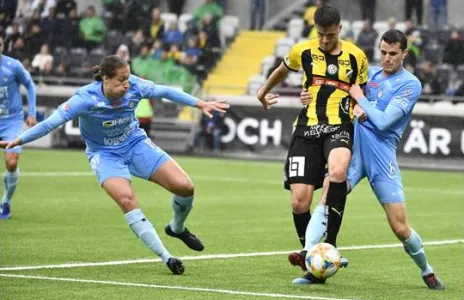 Football Lebanon - ملكي يخسر نهائي كأس السويد