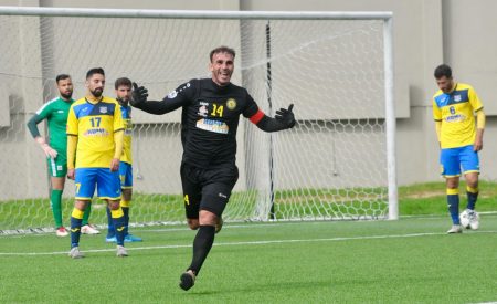 Football Lebanon - الحكمة يدعم صفوفه بثلاثة لاعبين