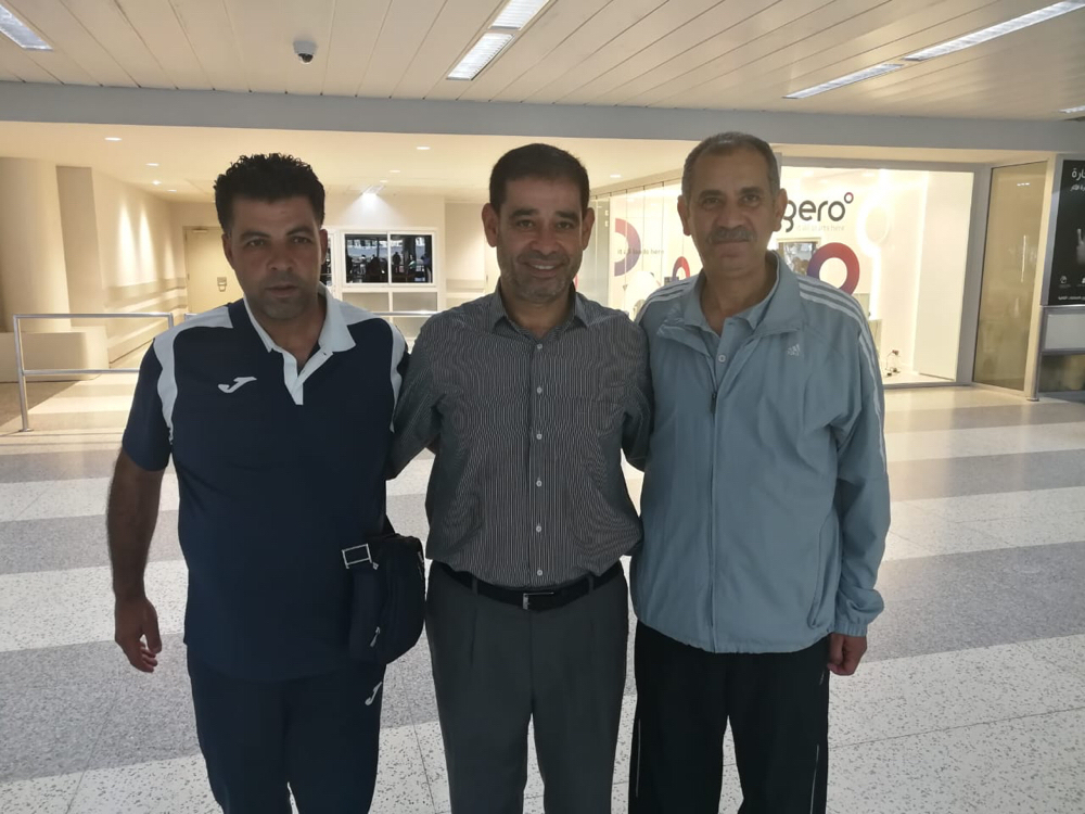 Football Lebanon - بدء وصول وفود مباراة الوحدات الاردني والعهد