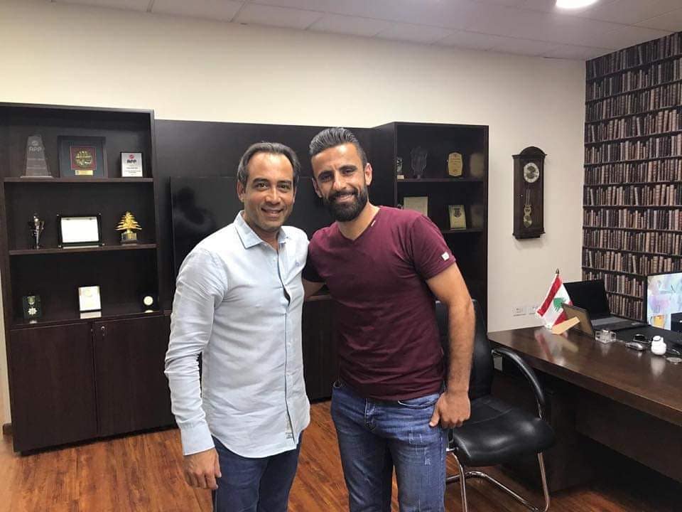 Football Lebanon - الأنصار يوقع عقد إحترافي مع أونيكا