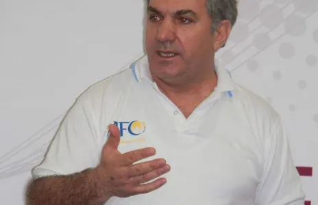 Football Lebanon - الأردني صوقار مدربا للسلام زغرتا