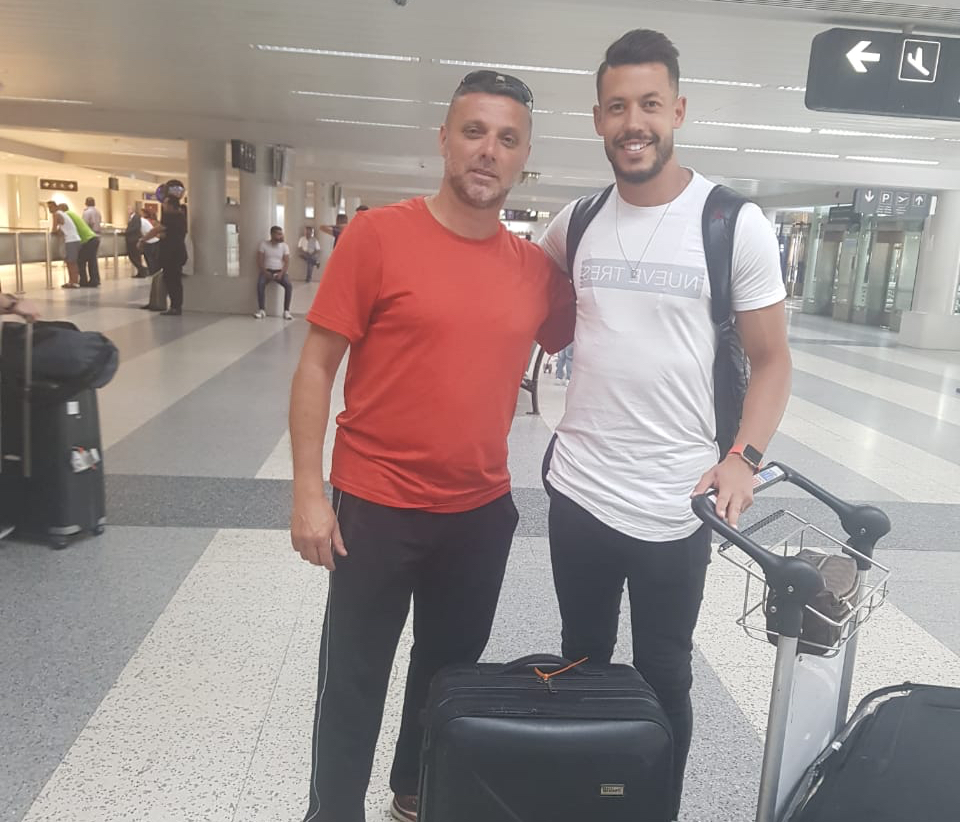 Football Lebanon - بيدرو يصل الى بيروت للإلتحاق بتمارين الأنصار