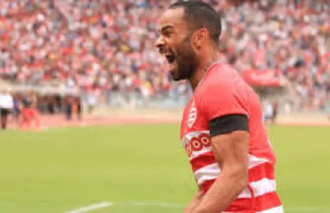 Football Lebanon - صابر خليفة يوقع للنجم الساحلي