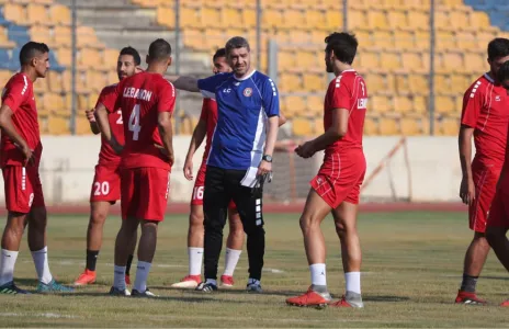 Football Lebanon - لبنان يتراجع مركزا في تصنيف الفيفا
