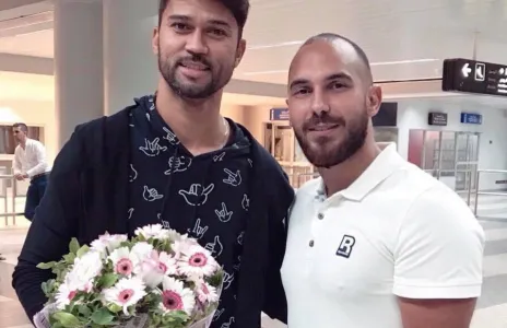 Football Lebanon - الأخاء يجدد عقد مهاجمه البرازيلي