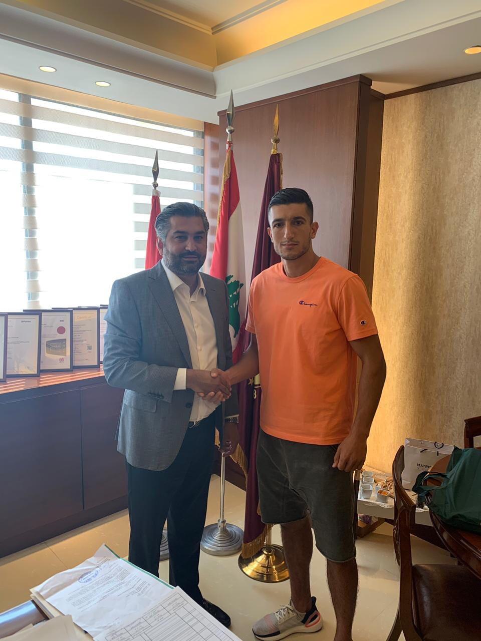 Football Lebanon - النجمة يتعاقد رسميا مع شمسين