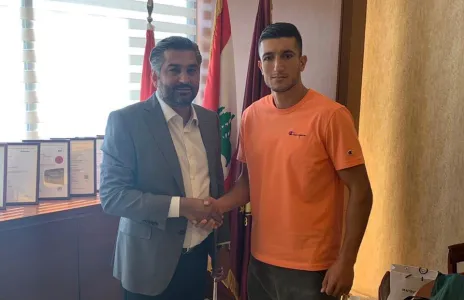 Football Lebanon - النجمة يتعاقد رسميا مع شمسين