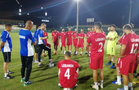 Football Lebanon - منتخب لبنان انتقل من بيونغيانغ الى مسقط لمواجهة عُمان ودياً الثلثاء