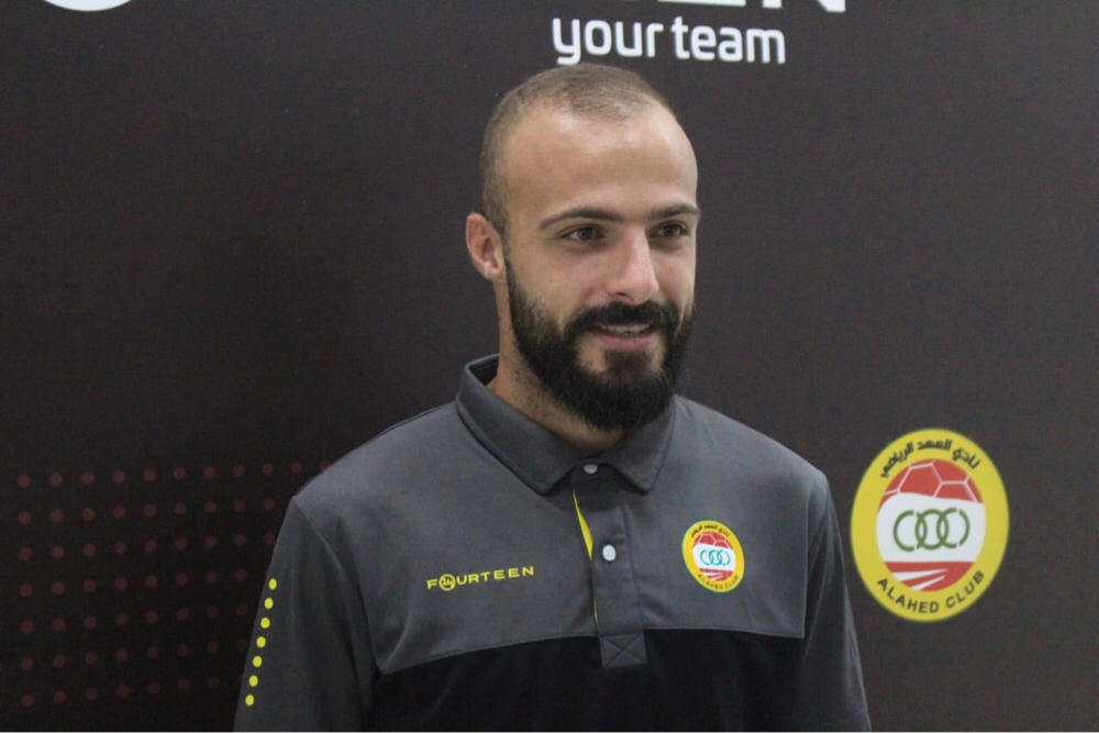 Football Lebanon - أحمد حجازي إلى الأخاء الأهلي عاليه