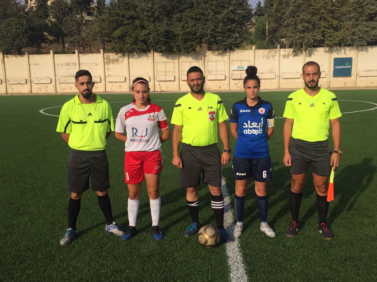 Football Lebanon - فوز الزوق و ستارز و انحصار لقب السيدات بينهما