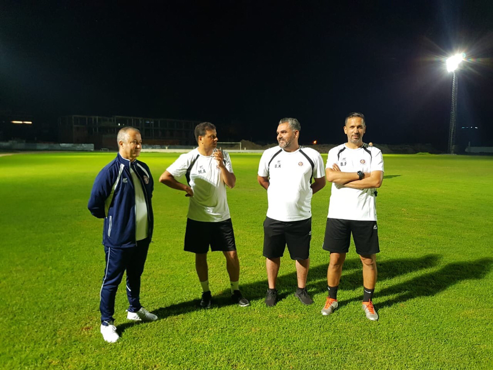 Football Lebanon - سبليني للاعبين: ارفعوا اسم لبنان عالياً على الساحة العربية 