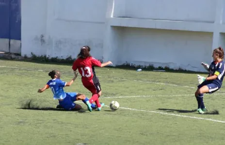 Football Lebanon - فوز الزوق و ستارز يؤجل حسم اللقب للجولة الأخيرة