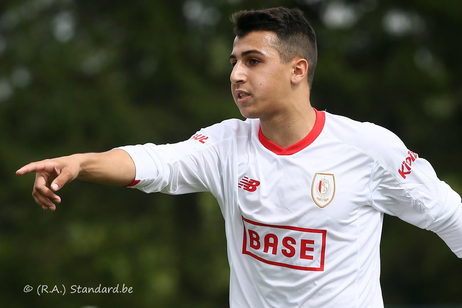 Football Lebanon - استعدادات المحترفين للموسم الجديد