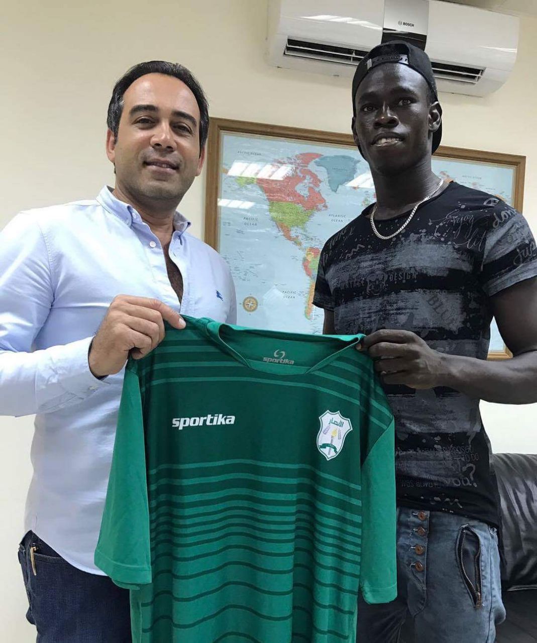 Football Lebanon - الحاج مالك إلى الأنصار