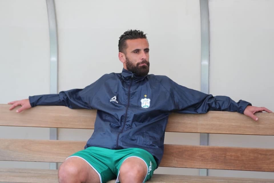 Football Lebanon - رسالة اونيغا لزملائه