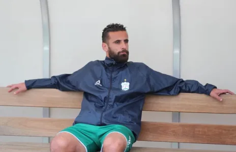 Football Lebanon - رسالة اونيغا لزملائه