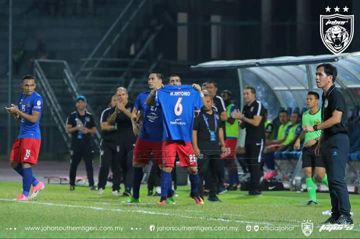 Football Lebanon - غدار يهدي هدفه في الكأس لزميله