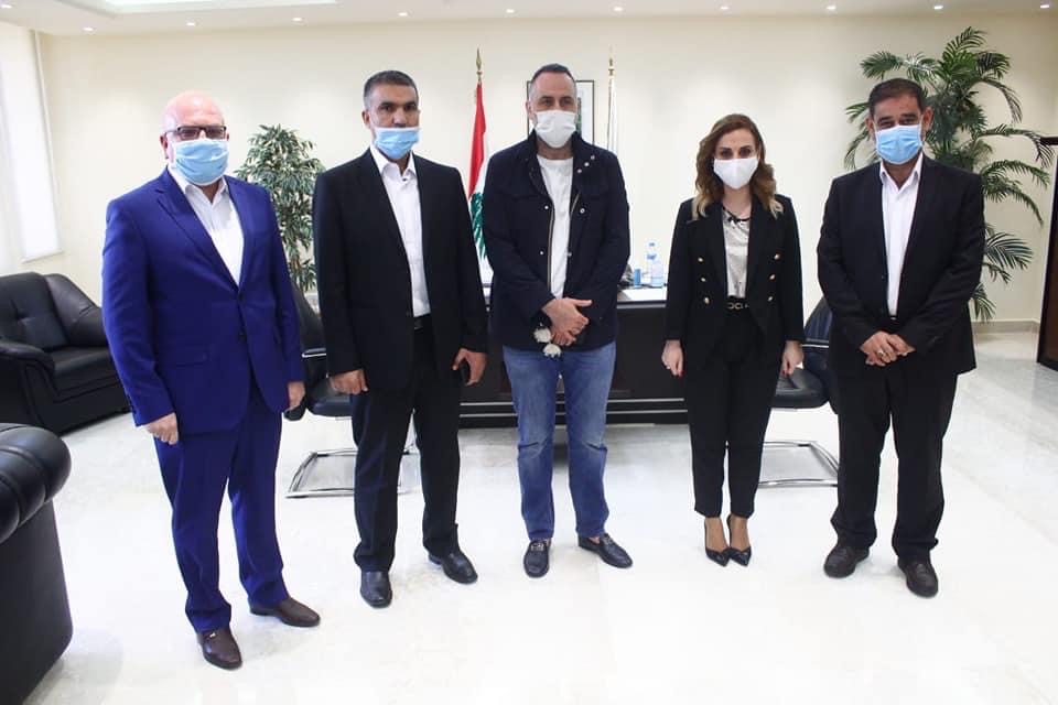 Football Lebanon - العهد يزور وزيرة الشباب والرياضة 