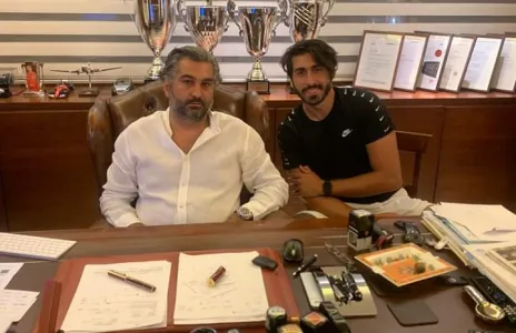 Football Lebanon - النجمة يجدد عقد سلمان 